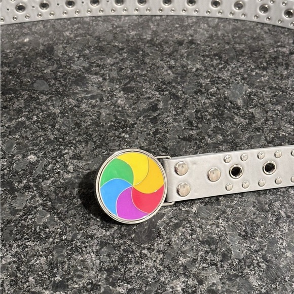 Multicolor Men's Belt with Silver Buckle - Picture 2 of 4